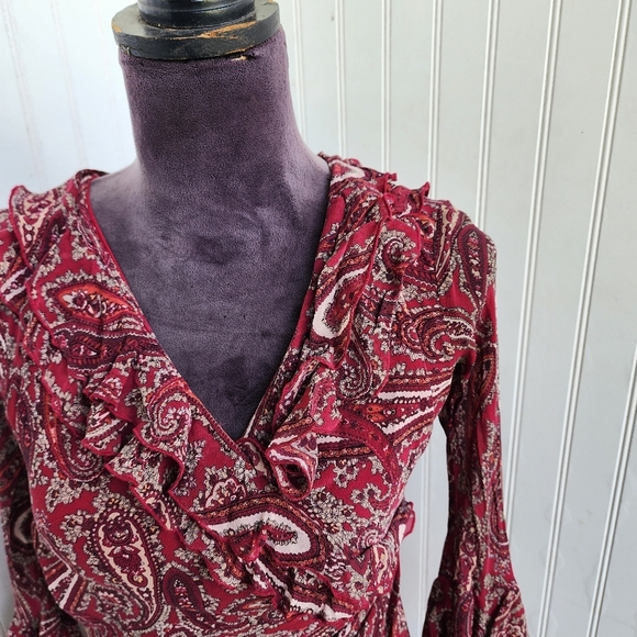 Express Red Paisley 100% silk Ruffle neck Flounch Sleeves Cinch Waist Dress 1/ 2 - Picture 3 of 14